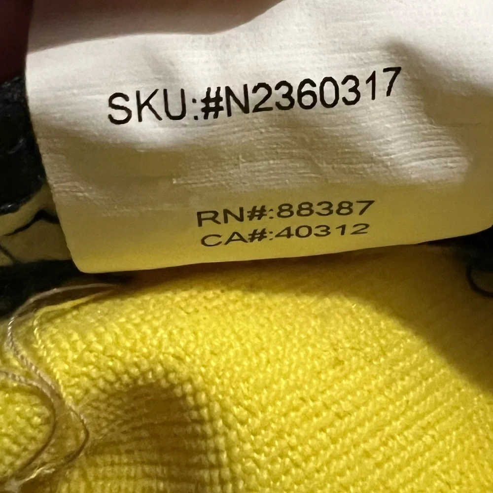 TaylorMade Yellow & Black Bucket Hat - S/M